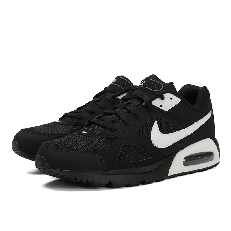 Chaussures Nike-Air Max IVO