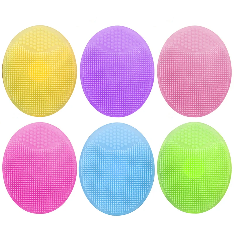 « Brosse visage Silicone: nettoyage, exfoliation, points noirs » – Test et Avis