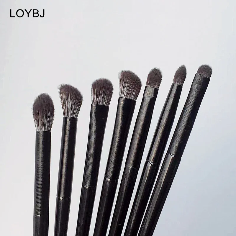 « LOYBJ – pinceaux de maquillage polyvalents » – Test et Avis