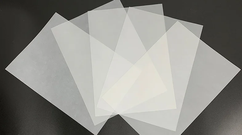 « Papier vélin A4 pour faire-part de mariage, fabrication de cartes et l’artisanat en papier, papier dessin manuel, 200 g/m² » – Test et Avis