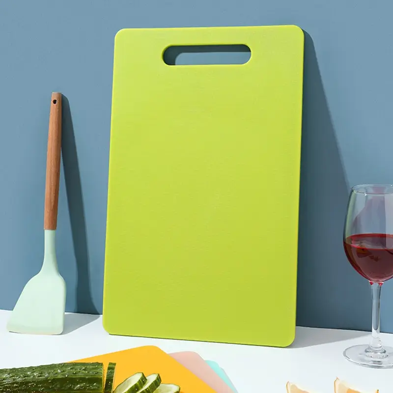 « Planche à découper carrée pour légumes et fruits » – Test et Avis