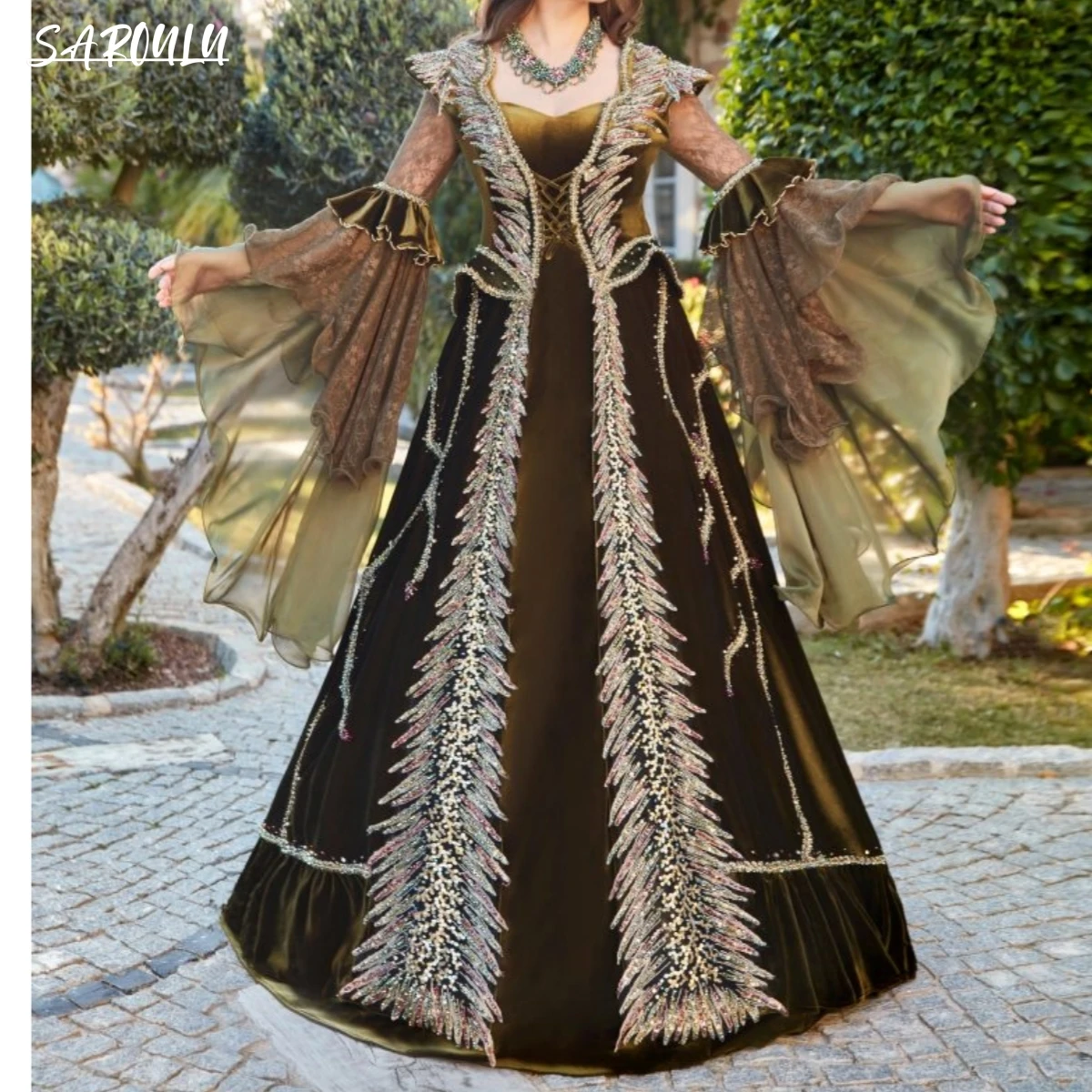 « Robe de Soirée Traditionnelle Turque pour Femme » – Test et Avis